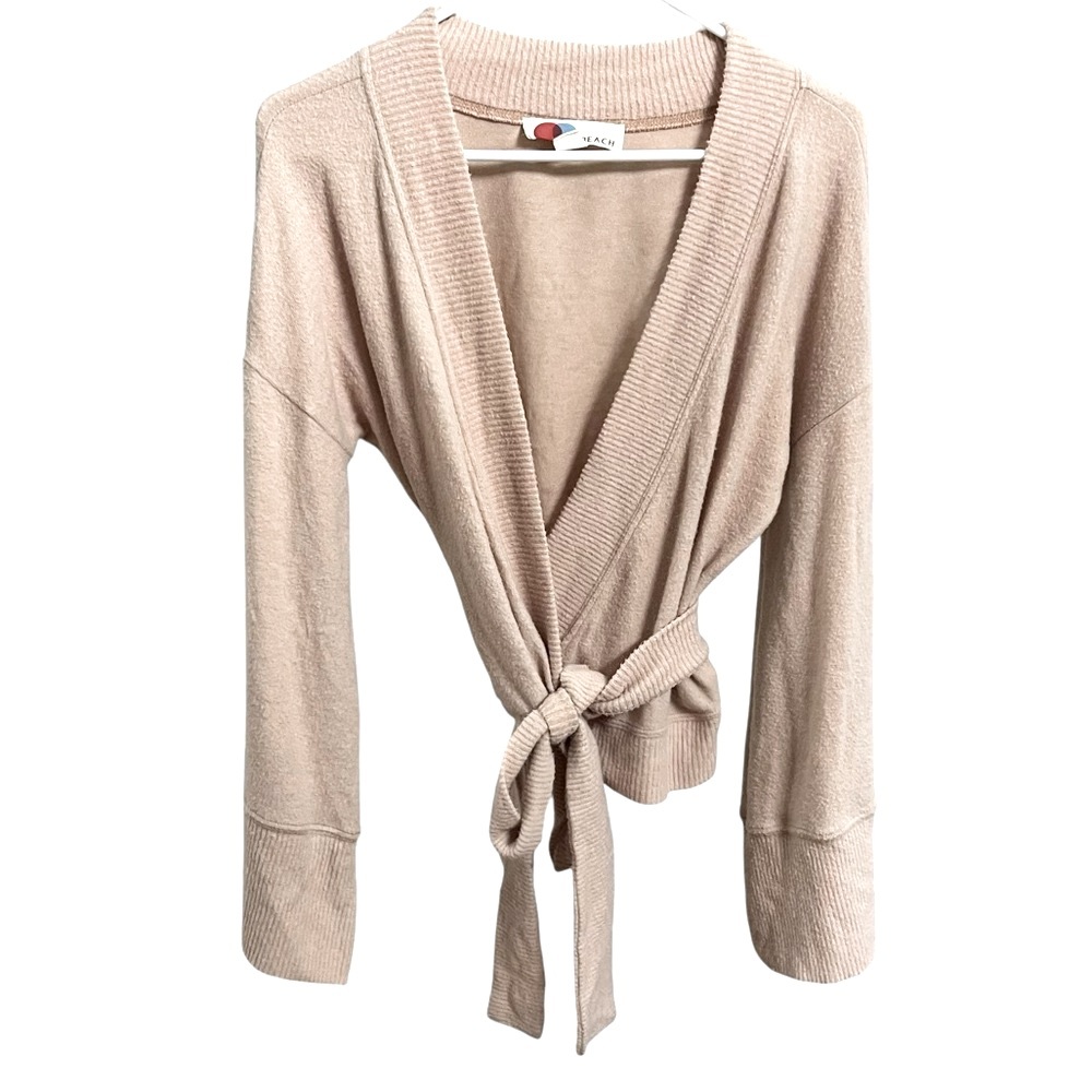 FREE PEOPLE BEACH WRAP ME UP LIGHTWEIGHT SOFT BELL SLEEVE TOP SIZE SMALL - Picture 2 of 9